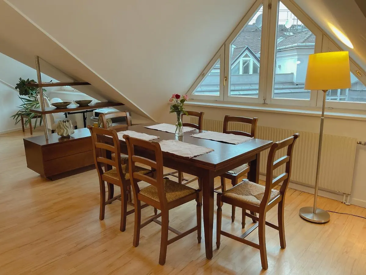 شقة Luxury 150M2 Suite In Most Desirable Area Of Historic Central فيينا