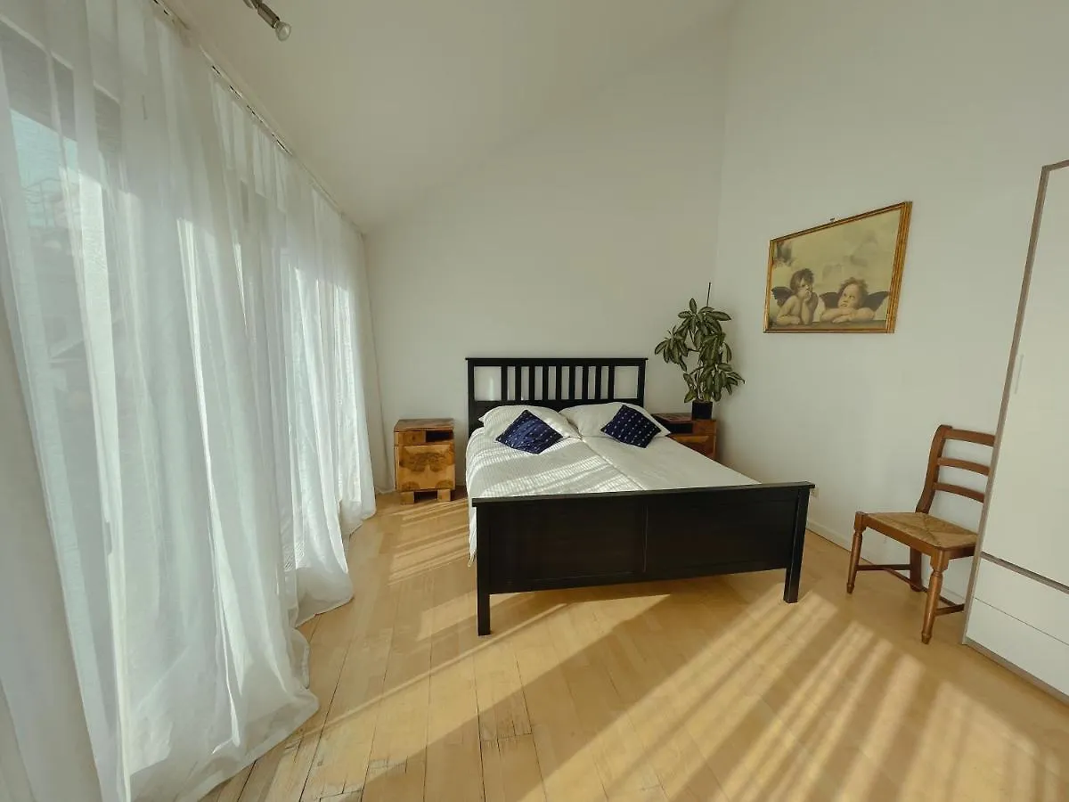 Luxury 150M2 Suite In Most Desirable Area Of Historic Central Vienna