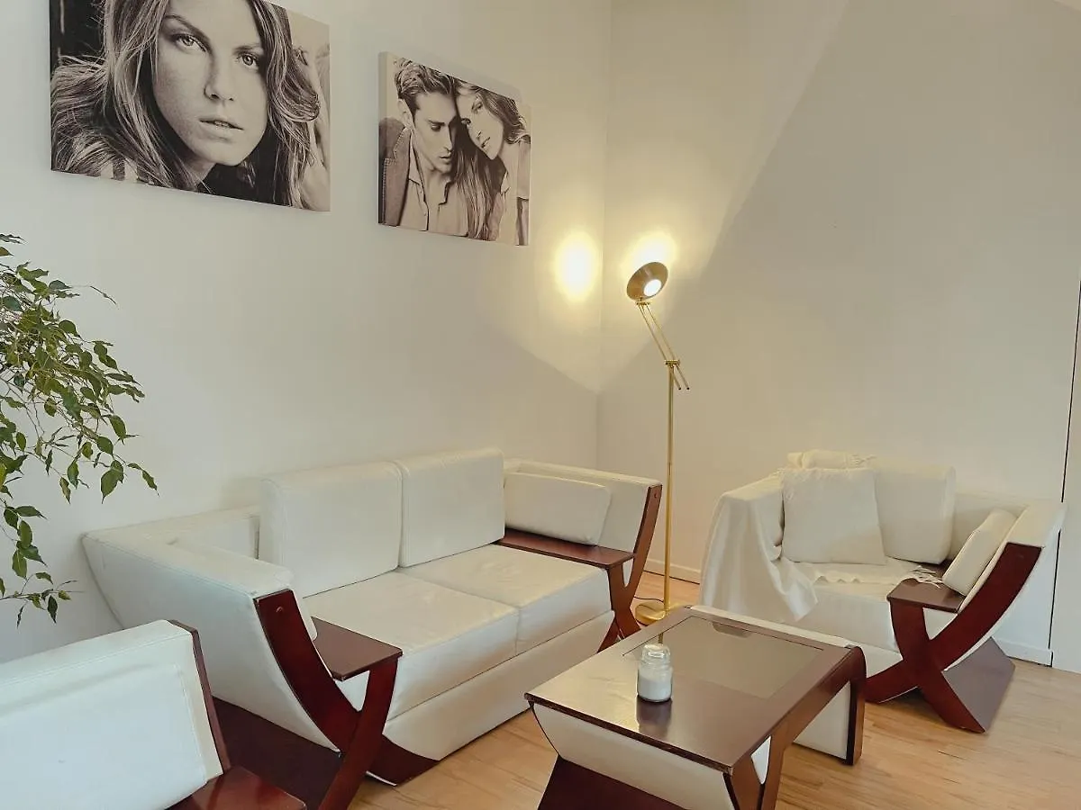 Luxury 150M2 Suite In Most Desirable Area Of Historic Central Vienna 0*,