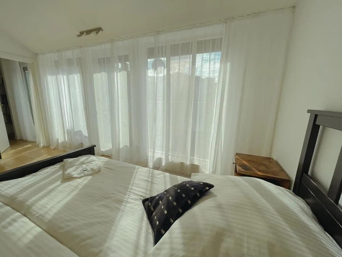 Luxury 150M2 Suite In Most Desirable Area Of Historic Central Vienna location